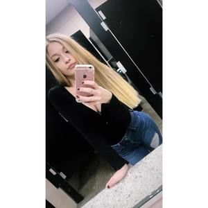 Meet your Posher, Bailey